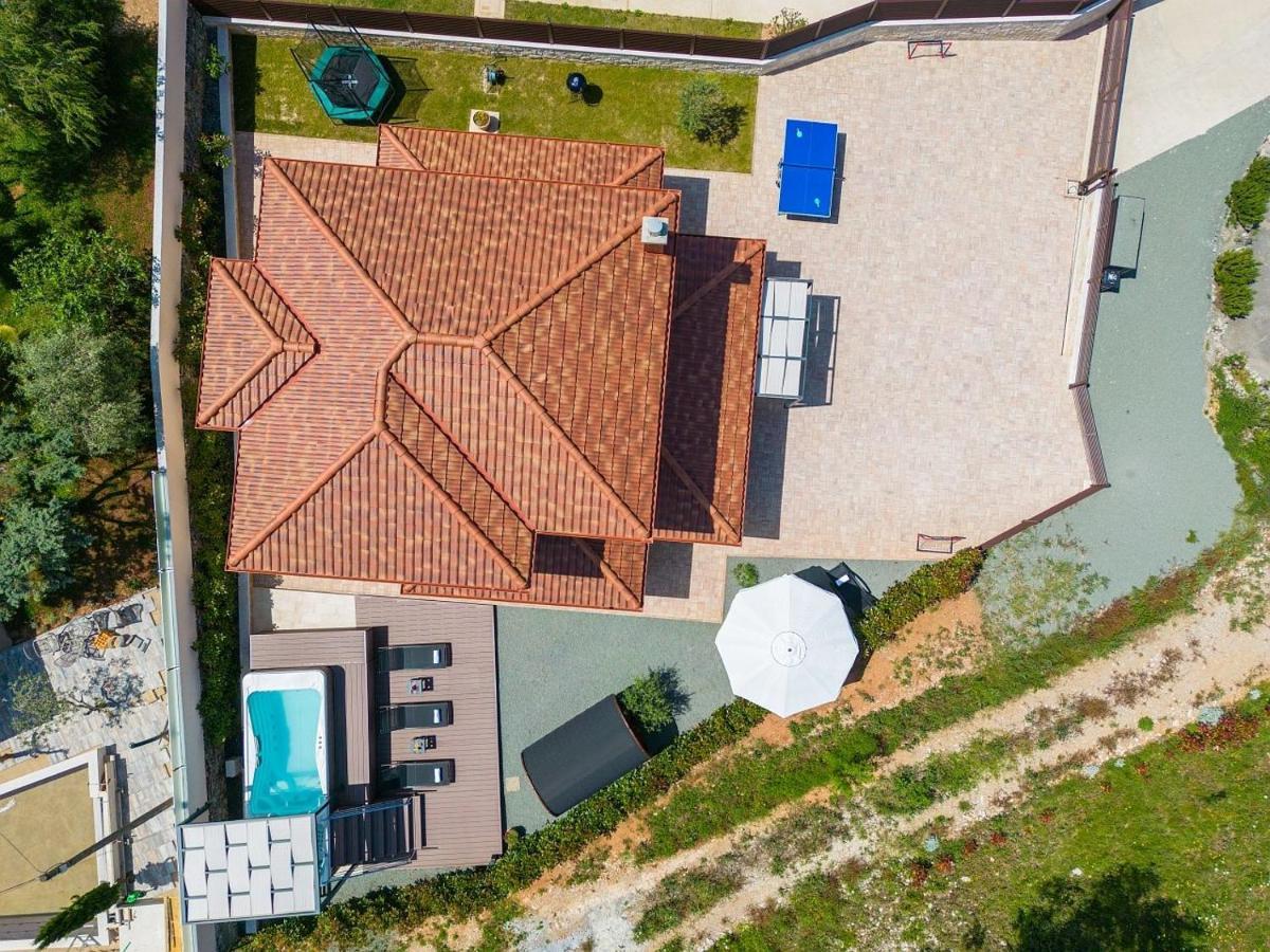 Holiday House Sea & Sun Residence Rasopasno Exteriör bild